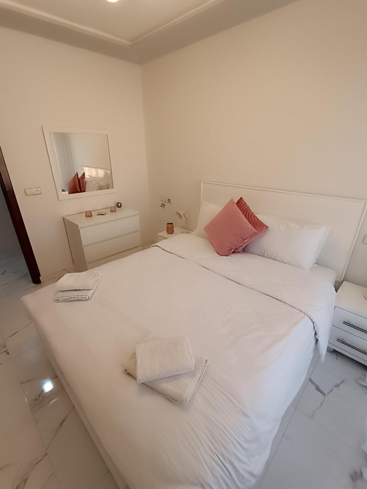 Appartamento La Jolie Al Jadid Nador Esterno foto